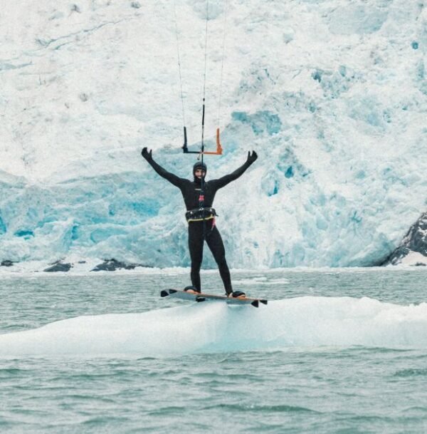 Galerie-Men-MAGMA-Hodded-FZ-543-J-9dd38629.jpg MANERA MAGMA STEAMER HOODED - 5.4.3 MEN