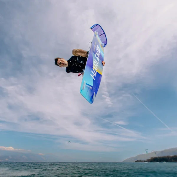 Aaron_Hadlow_Freestyle_Descent HARLEM DESCENT
